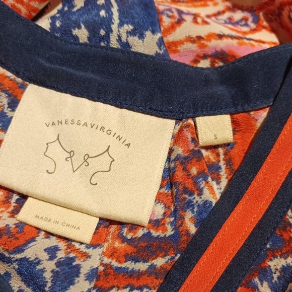 ANTHROPOLOGIE by VANSSA VIRGINIA 'Finn' Sleeveless Silk Tunic Tank Top - Picture 5 of 6